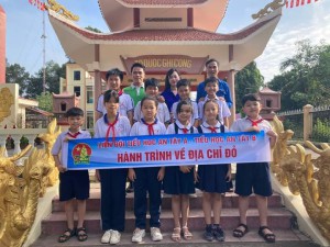 Tổ chức hành trình về địa chỉ đỏ, thăm và tặng quà Mẹ Việt Nam Anh Hùng nhân dịp Tết Nguyên Đán 2023