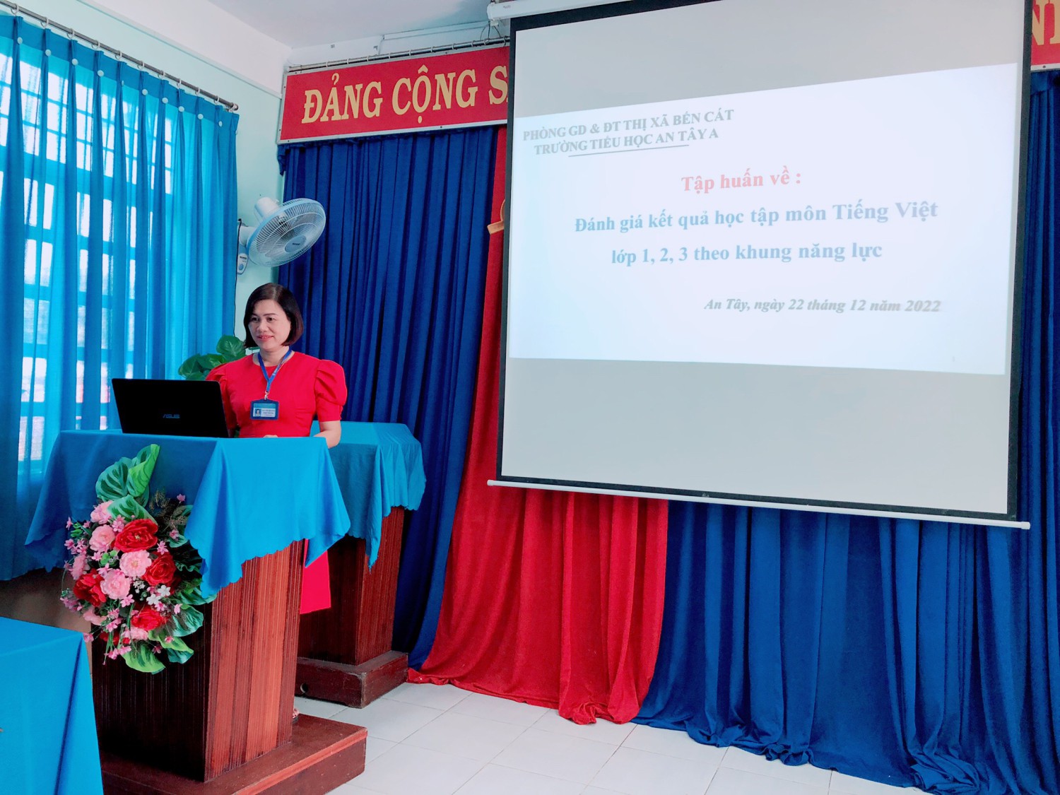 Tập huấn “Đánh giá kết quả học tập môn Tiếng Việt theo khung năng lực” và cách ra đề kiểm tra Lớp 1, 2, 3 theo chương trình giáo dục phổ thông 2018